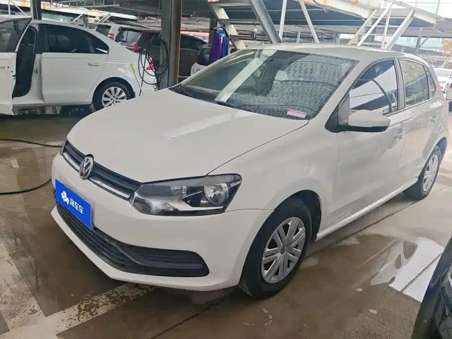 2014 Polo 1.4L Manual Fashion Edition — миниатюра 1