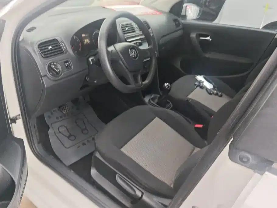 2014 Polo 1.4L Manual Fashion Edition — миниатюра 9