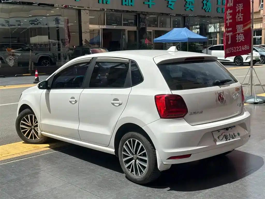 2016 Polo 1.6L Automatic Comfort Model — миниатюра 7