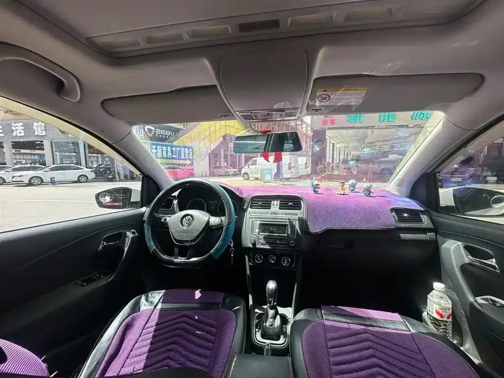 2016 Polo 1.6L Automatic Comfort Model — миниатюра 10