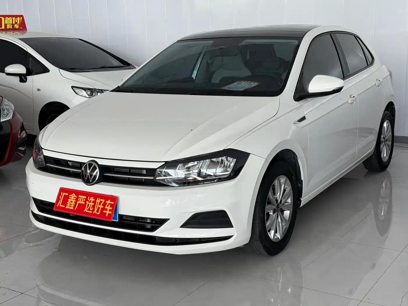 2021 Polo Plus 1.5L Automatic Colorful Technology Edition — миниатюра 1