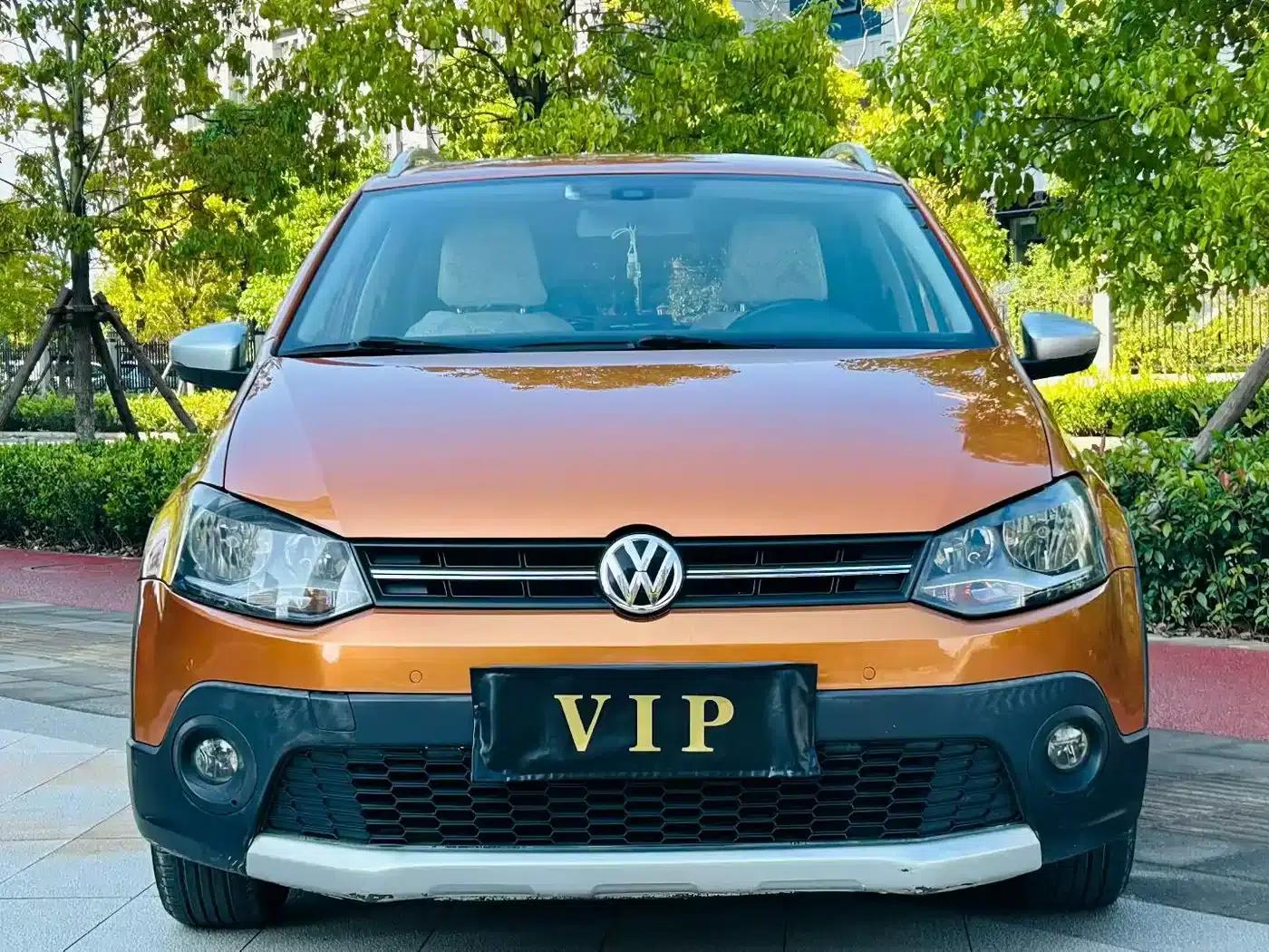 2014 Polo 1.6L Cross Polo Automatic — миниатюра 1