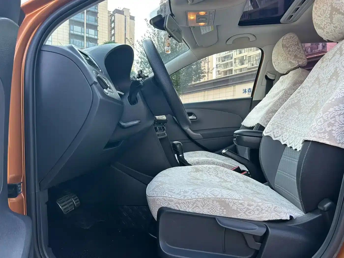 2014 Polo 1.6L Cross Polo Automatic — миниатюра 5