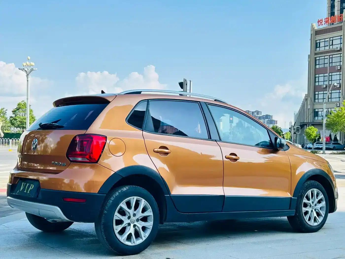 2014 Polo 1.6L Cross Polo Automatic — миниатюра 7