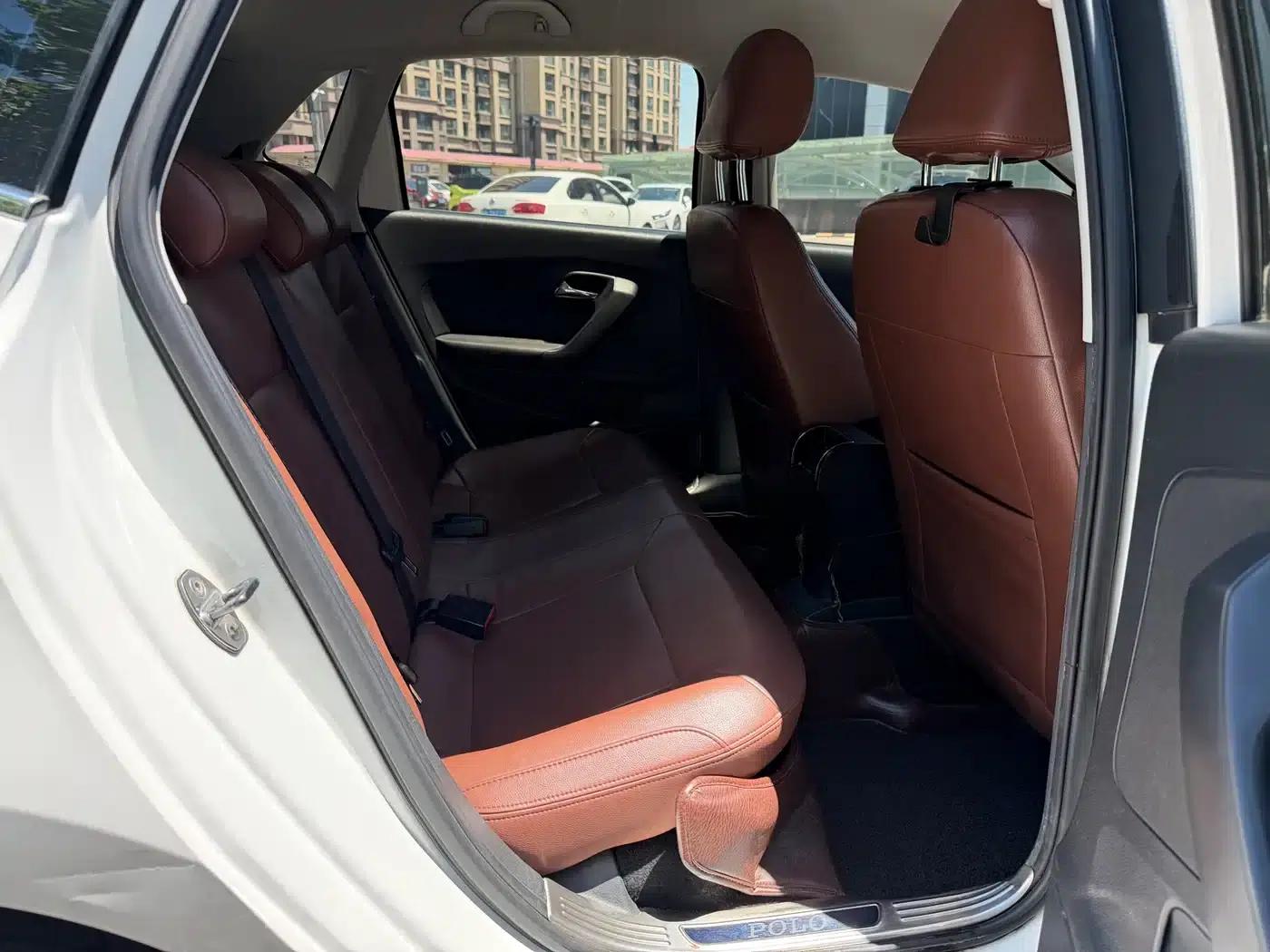 2018 Polo 1.5L Automatic Comfort Edition — миниатюра 13