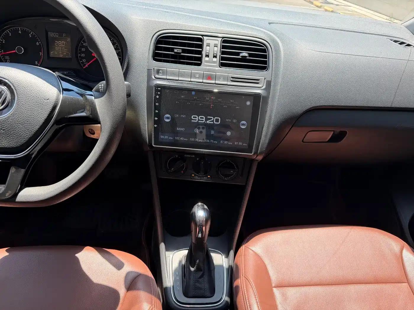 2018 Polo 1.5L Automatic Comfort Edition — миниатюра 16