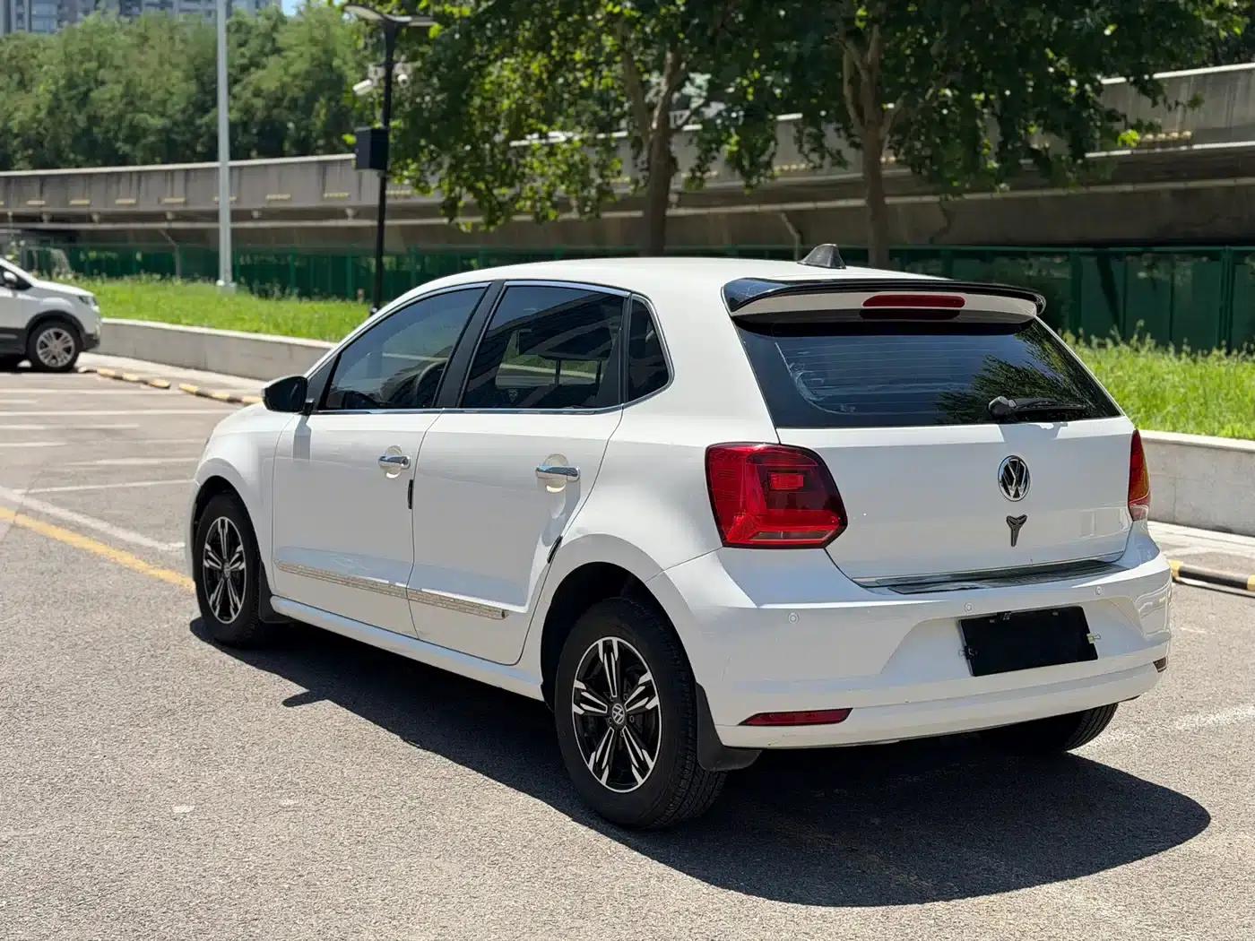 2018 Polo 1.5L Automatic Comfort Edition — миниатюра 4