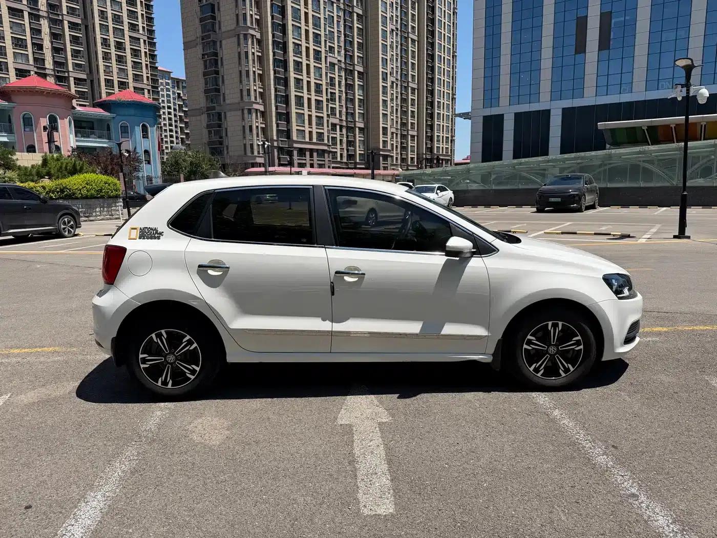 2018 Polo 1.5L Automatic Comfort Edition — миниатюра 7