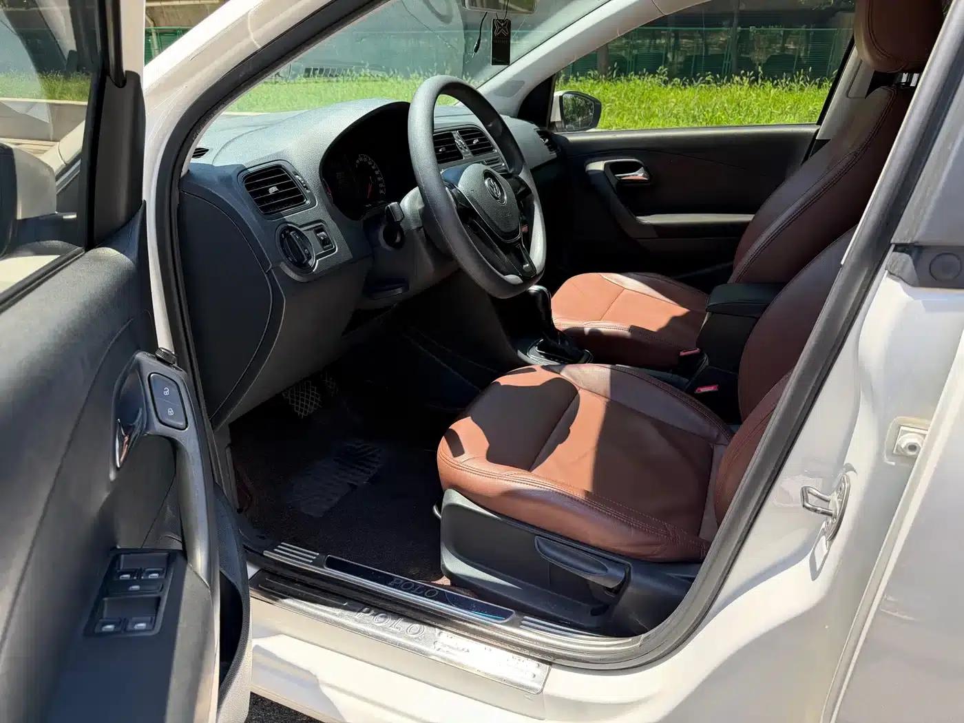 2018 Polo 1.5L Automatic Comfort Edition — миниатюра 9