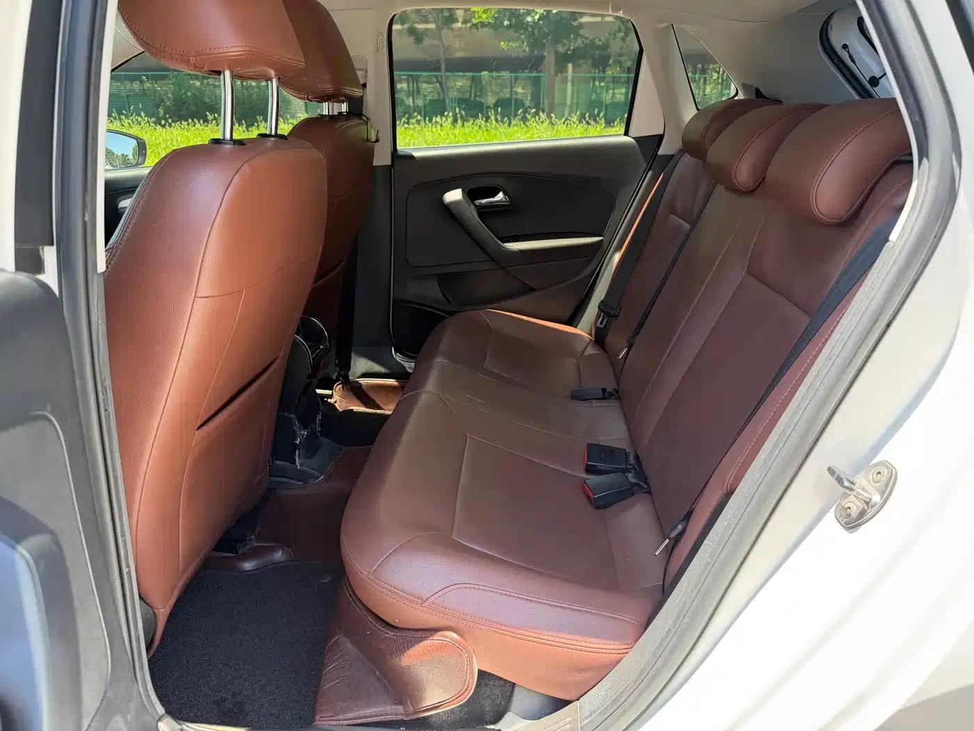 2018 Polo 1.5L Automatic Comfort Edition — миниатюра 10
