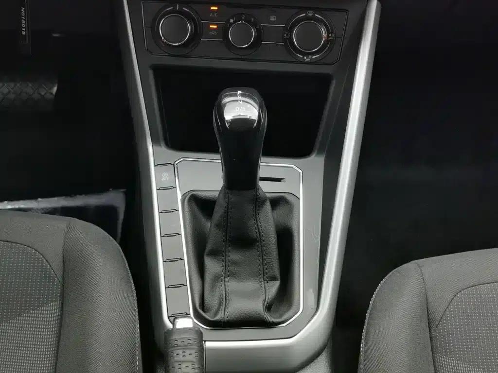 2023 Polo Facelift Plus 1.5L Automatic Enjoy Life Edition — миниатюра 13