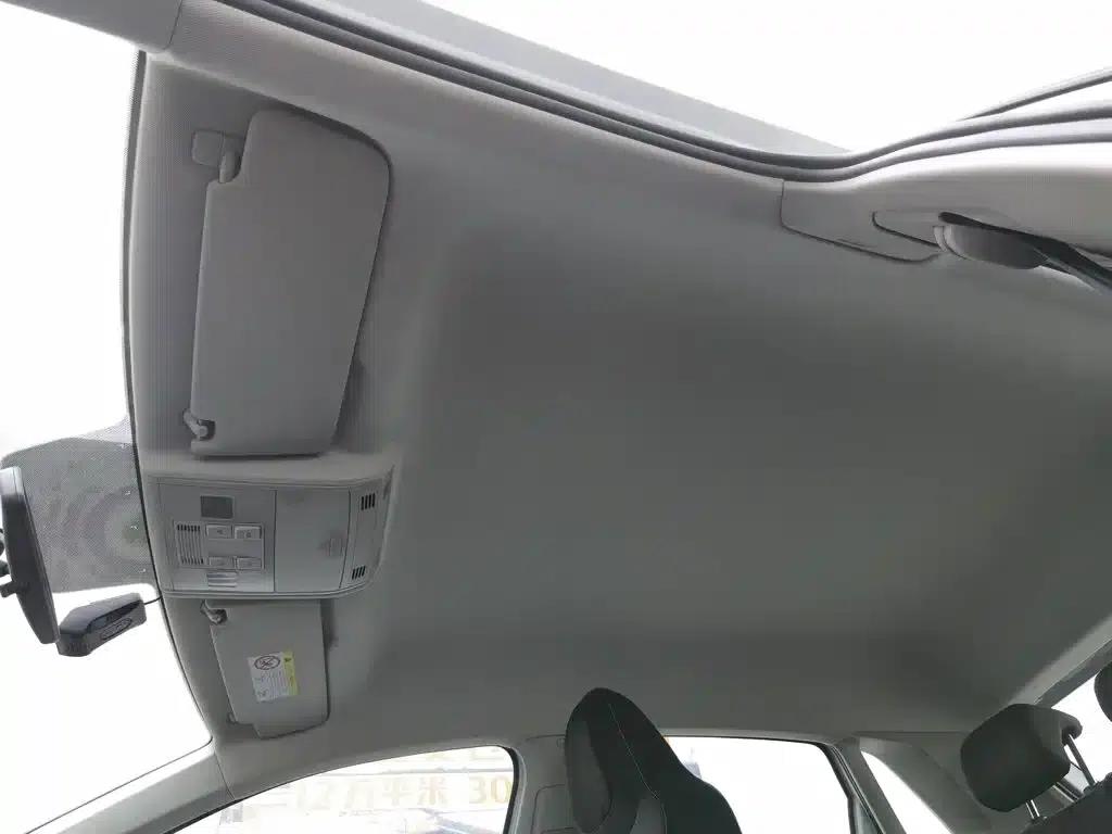 2023 Polo Facelift Plus 1.5L Automatic Enjoy Life Edition — миниатюра 14
