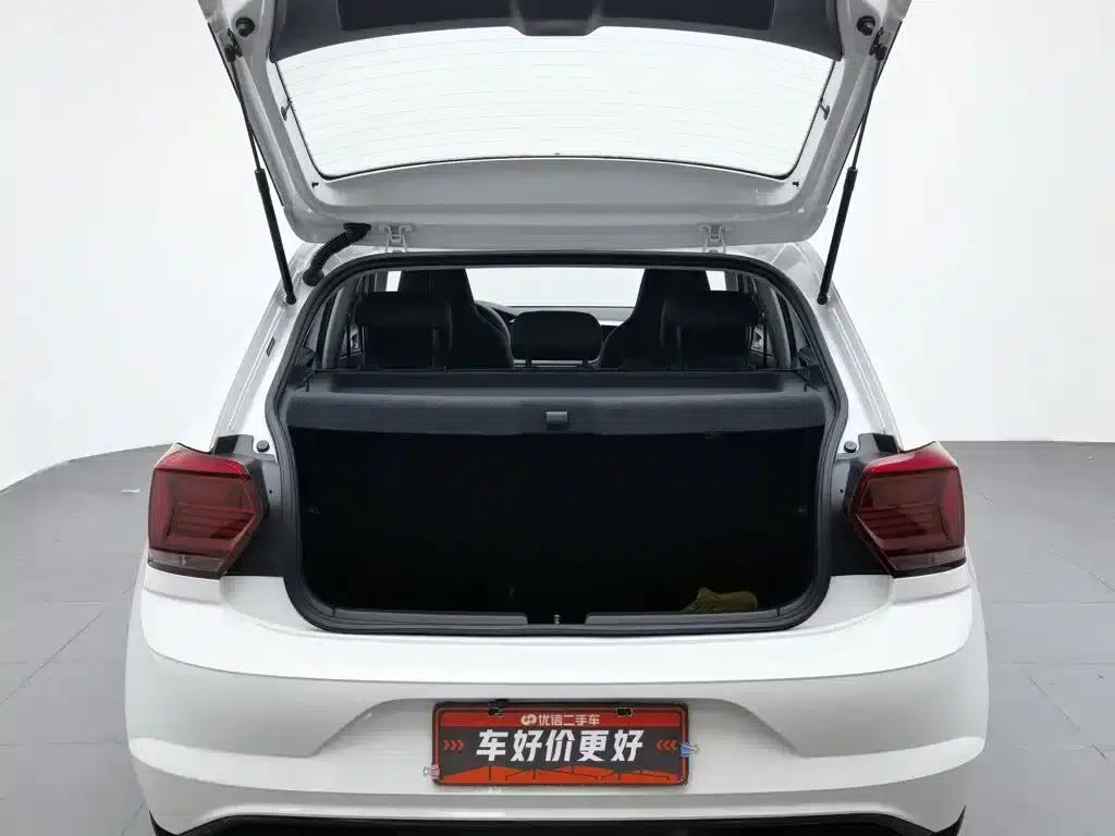 2023 Polo Facelift Plus 1.5L Automatic Enjoy Life Edition — миниатюра 16