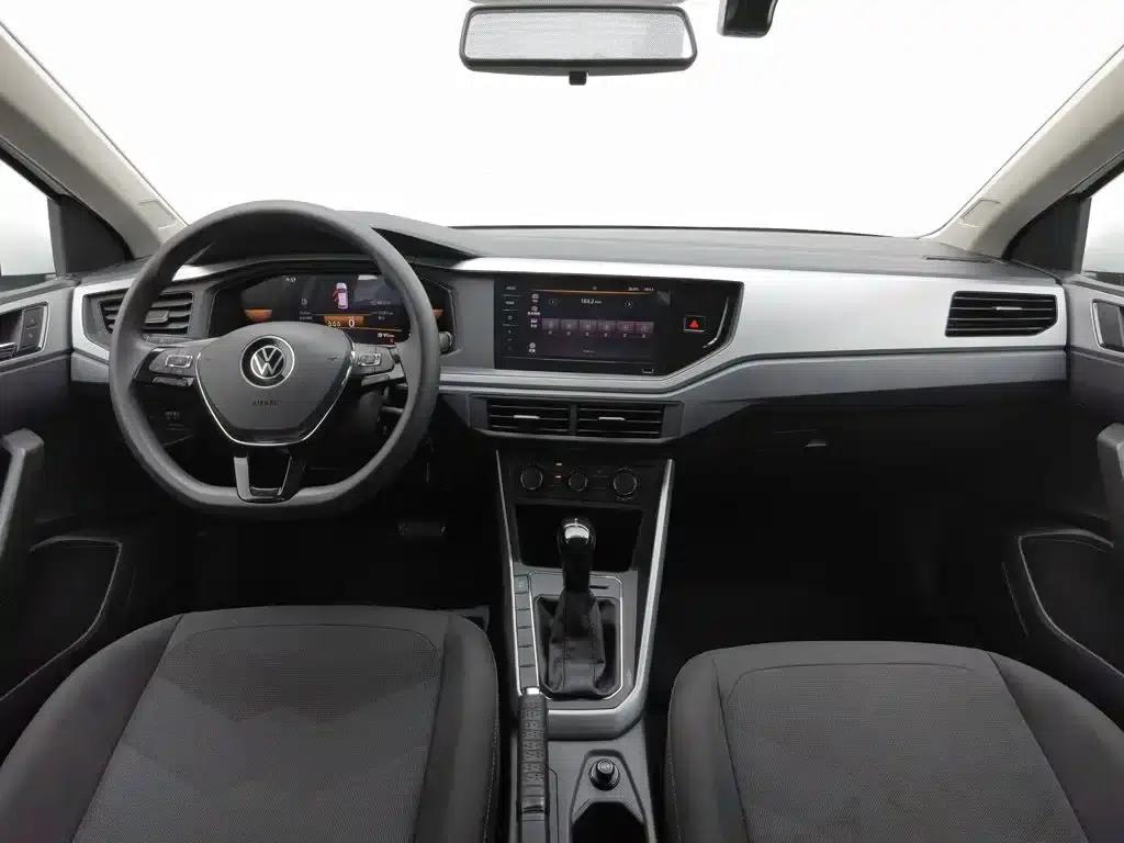 2023 Polo Facelift Plus 1.5L Automatic Enjoy Life Edition — миниатюра 5