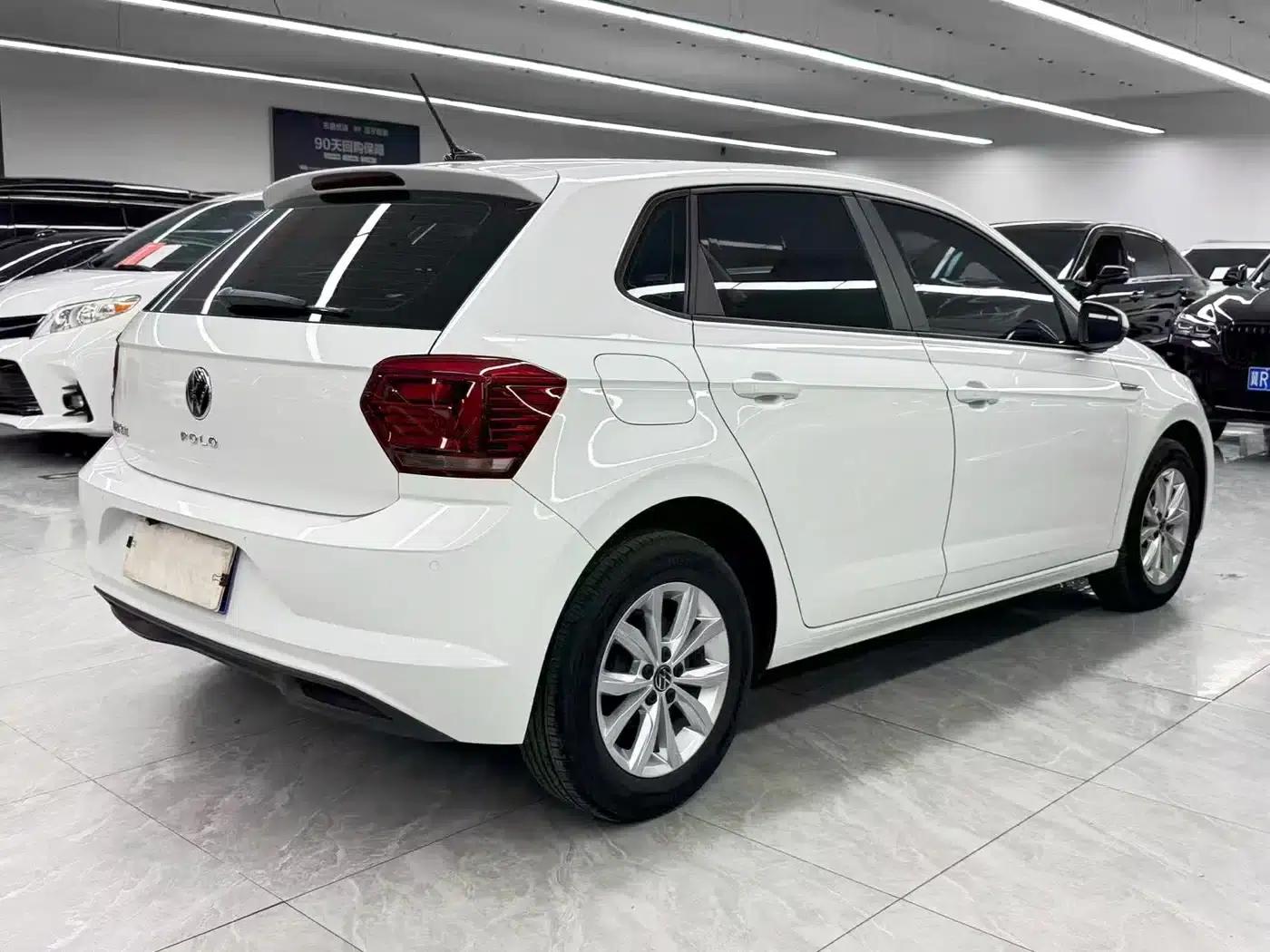 2023 Polo Facelift Plus 1.5L Automatic Colorful Technology Edition — миниатюра 6