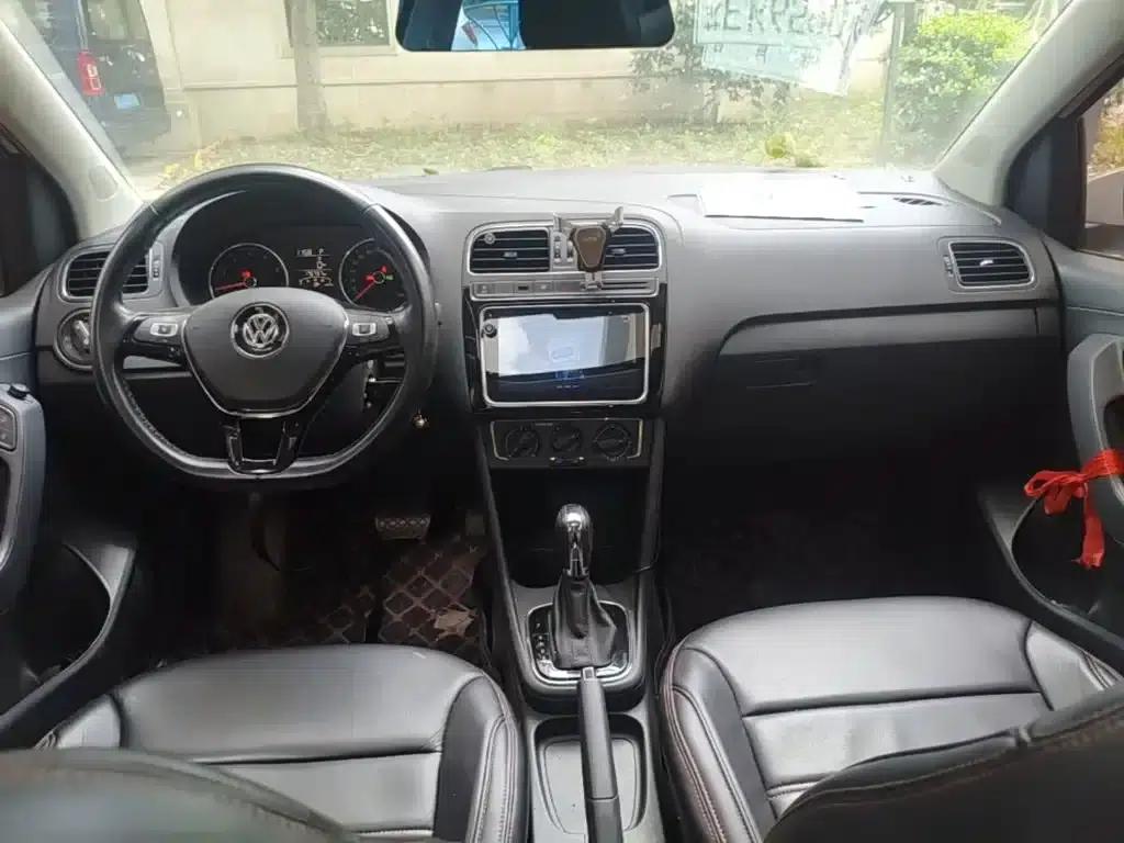 2018 Polo 1.5L Automatic Comfort Edition — миниатюра 10