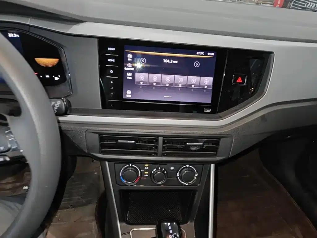 2023 Polo Facelift Plus 1.5L Automatic Enjoy Life Edition — миниатюра 13