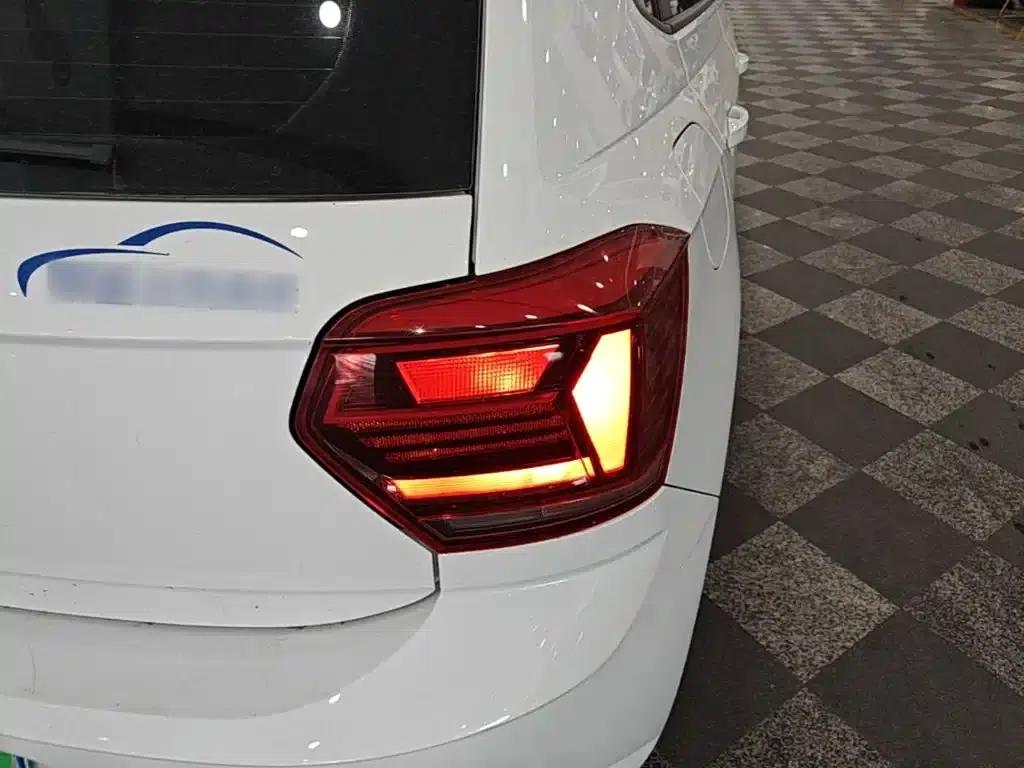 2023 Polo Facelift Plus 1.5L Automatic Enjoy Life Edition — миниатюра 8