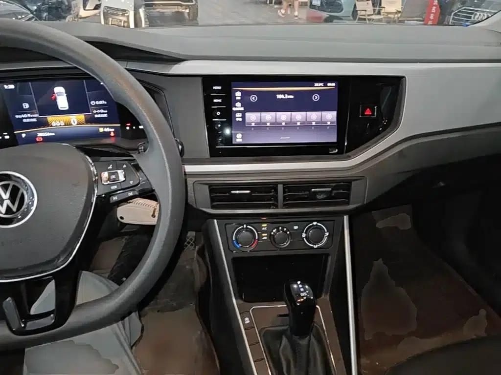 2023 Polo Facelift Plus 1.5L Automatic Enjoy Life Edition — миниатюра 10
