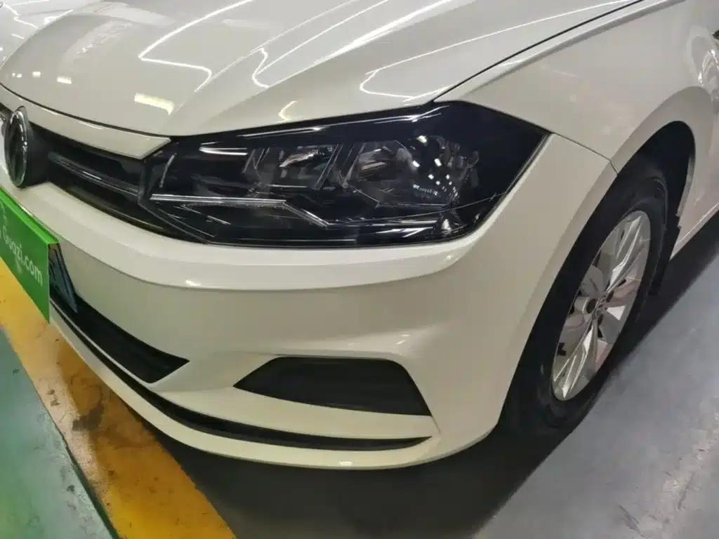 2019 Polo Plus 1.5L Automatic Colorful Technology Edition — миниатюра 24