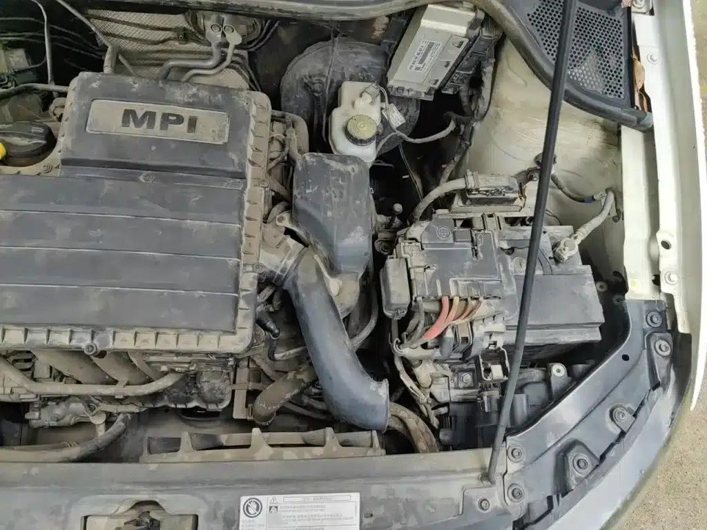 2016 Polo 1.4L Automatic Fashion Edition — миниатюра 22