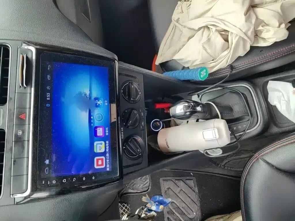 2016 Polo 1.4L Automatic Fashion Edition — миниатюра 6