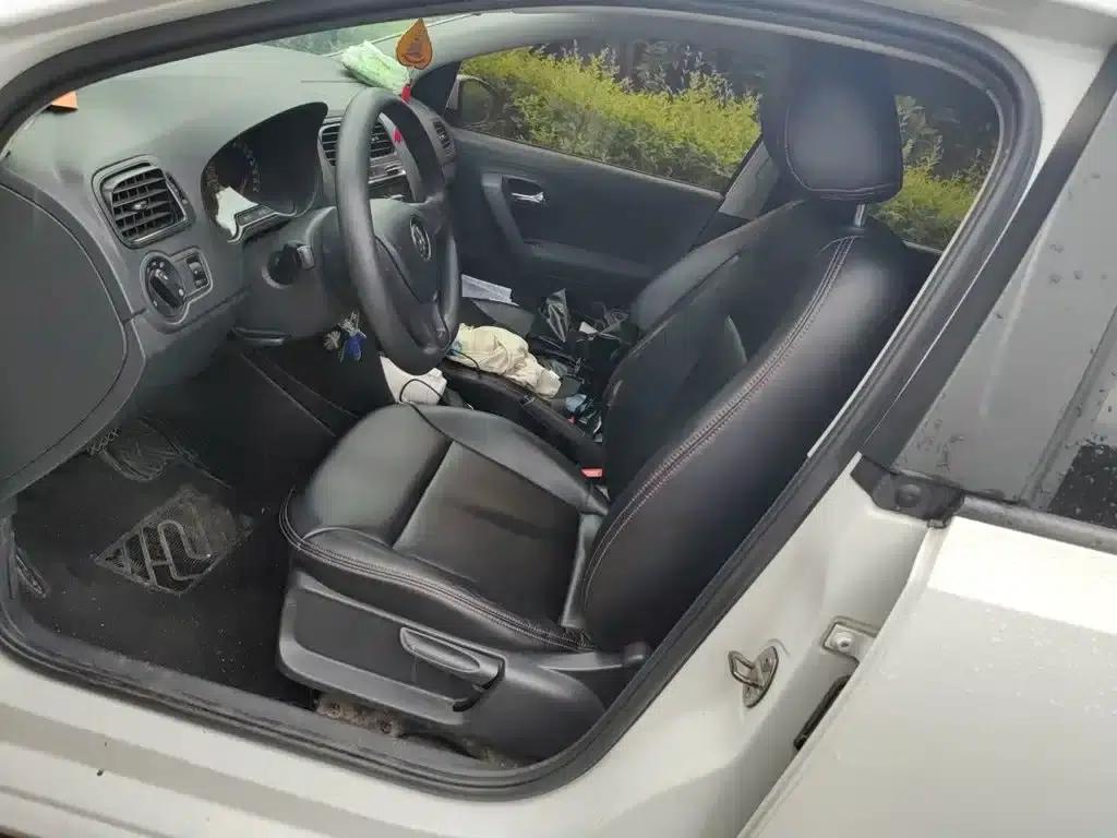 2016 Polo 1.4L Automatic Fashion Edition — миниатюра 8