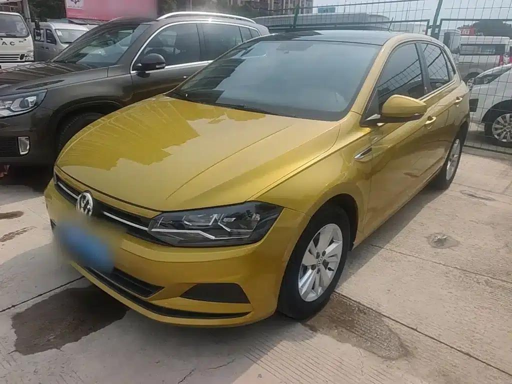 2019 Polo Plus 1.5L Automatic Colorful Technology Edition — миниатюра 2