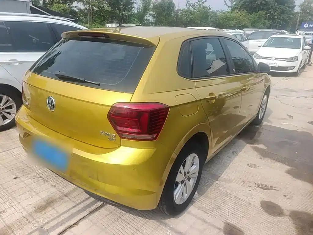 2019 Polo Plus 1.5L Automatic Colorful Technology Edition — миниатюра 7