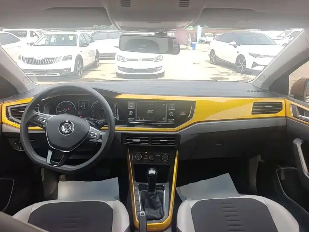 2019 Polo Plus 1.5L Automatic Colorful Technology Edition — миниатюра 10