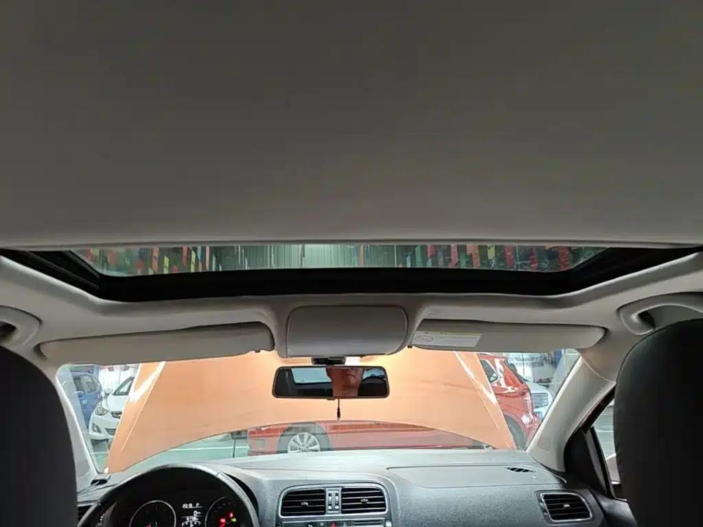 2014 Polo 1.6L Cross Polo Automatic — миниатюра 18