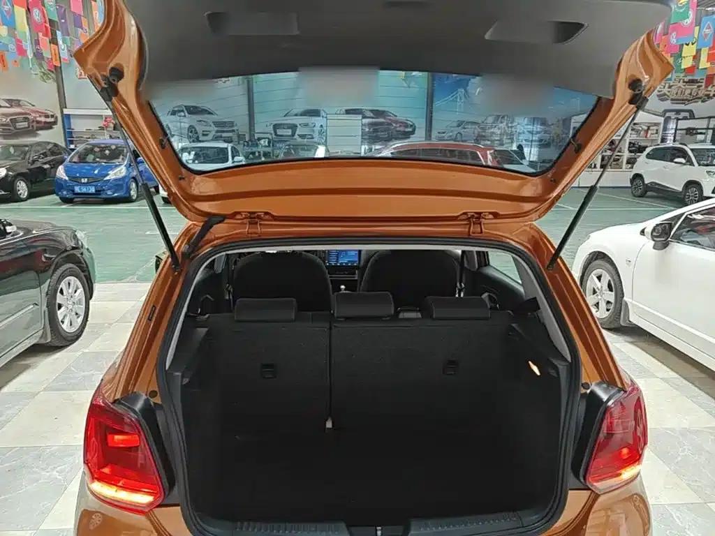 2014 Polo 1.6L Cross Polo Automatic — миниатюра 19