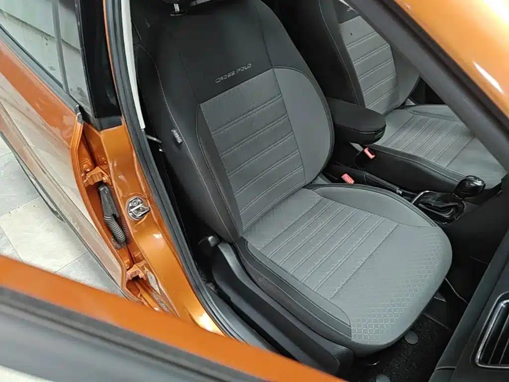2014 Polo 1.6L Cross Polo Automatic — миниатюра 25