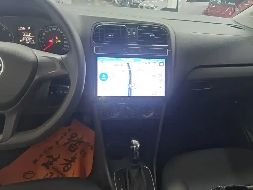 2018 Polo 1.5L Automatic Comfort Edition — миниатюра 13