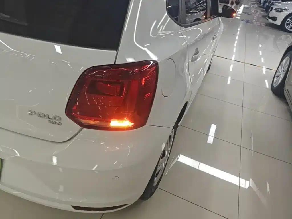 2018 Polo 1.5L Automatic Comfort Edition — миниатюра 8