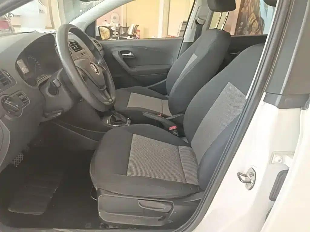 2016 Polo 1.4L Automatic Fashion Edition — миниатюра 15
