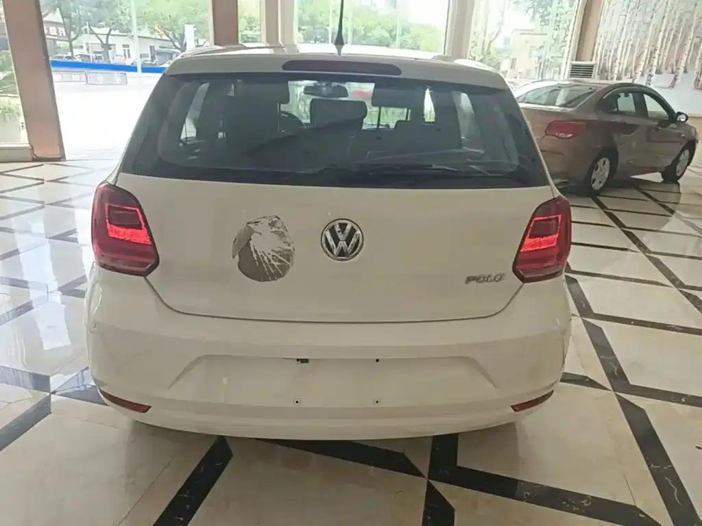 2016 Polo 1.4L Automatic Fashion Edition — миниатюра 6