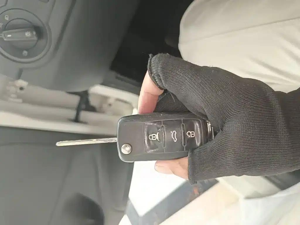 2016 Polo 1.4L Automatic Fashion Edition — миниатюра 9