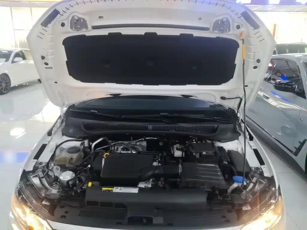 2023 Polo Facelift Plus 1.5L Automatic Panoramic Enjoyment Edition — миниатюра 20