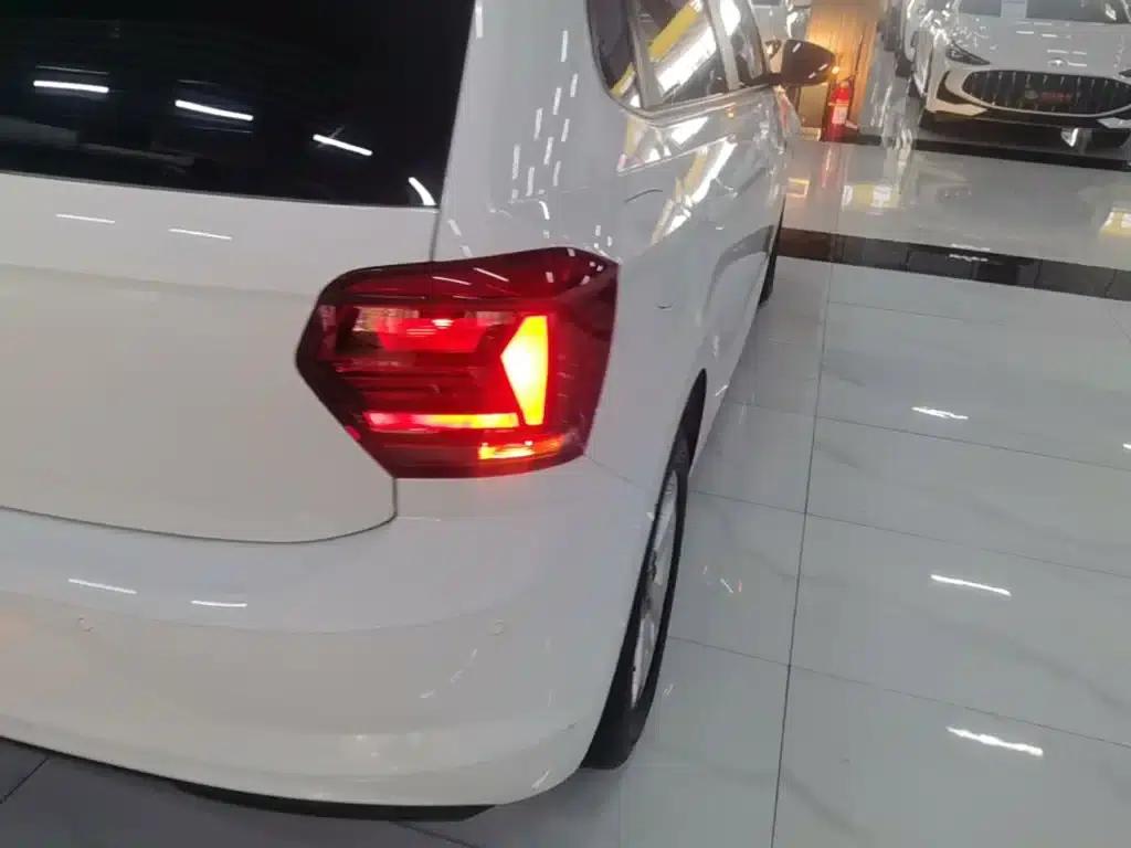 2023 Polo Facelift Plus 1.5L Automatic Panoramic Enjoyment Edition — миниатюра 8