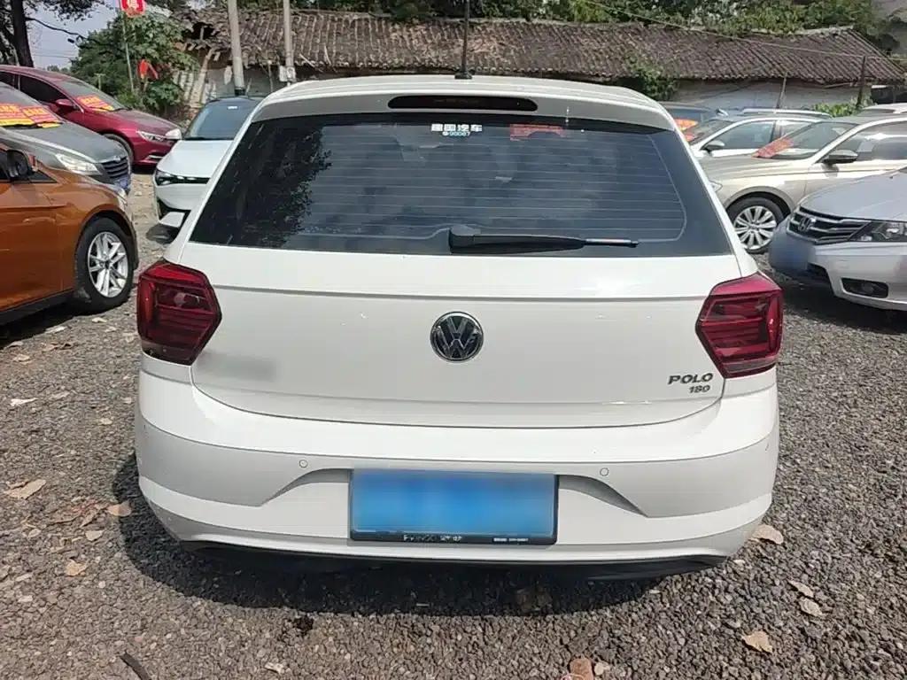 2019 Polo Plus 1.5L Automatic Colorful Technology Edition — миниатюра 6