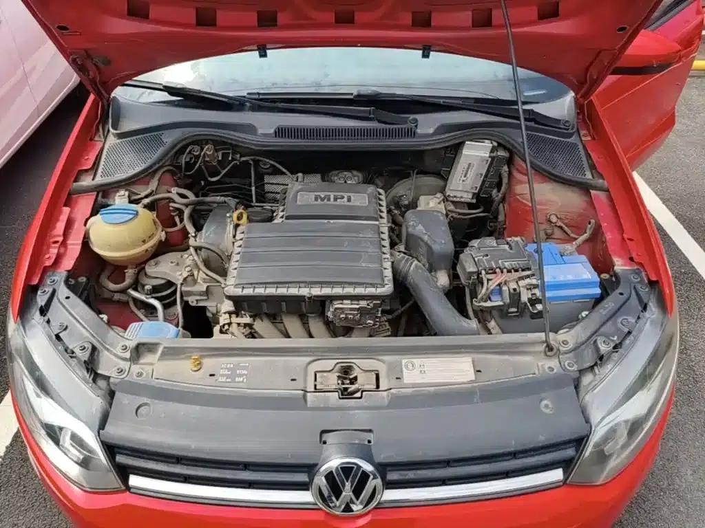 2016 Polo 1.4L Manual Fashion Edition — миниатюра 20