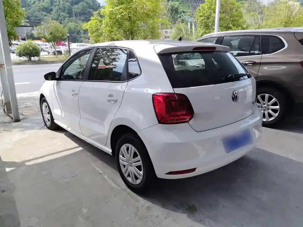 2018 Polo 1.5L Automatic Comfort Edition — миниатюра 13