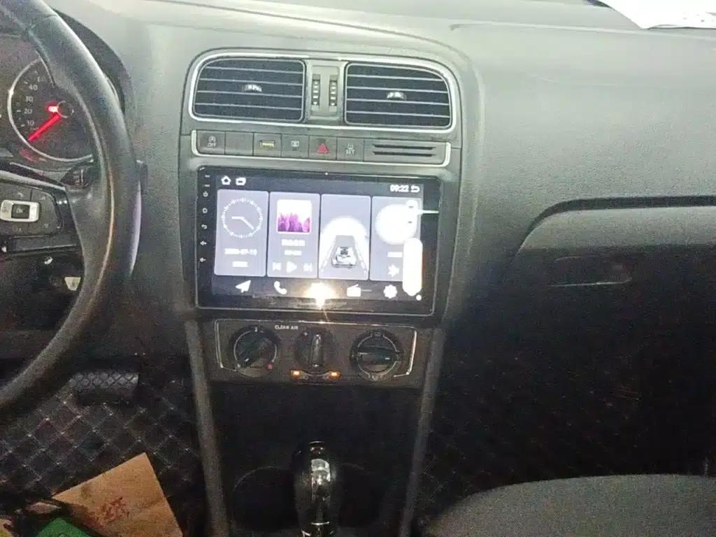 2018 Polo 1.5L Automatic Comfort Edition — миниатюра 13