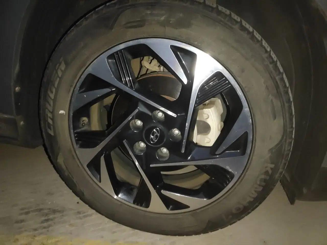 Hyundai Custo 2021 270TGDi Prestige LUX — миниатюра 8