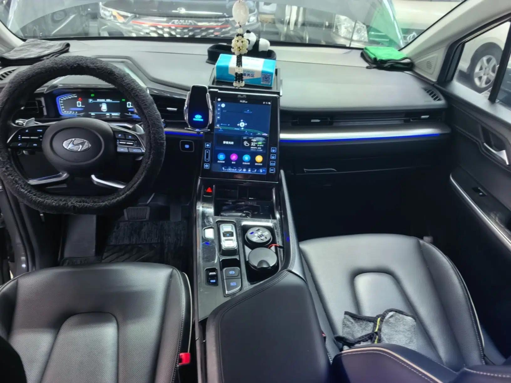 Hyundai Custo 2021 380TGDi Smart Luxury Premium LUX — миниатюра 12