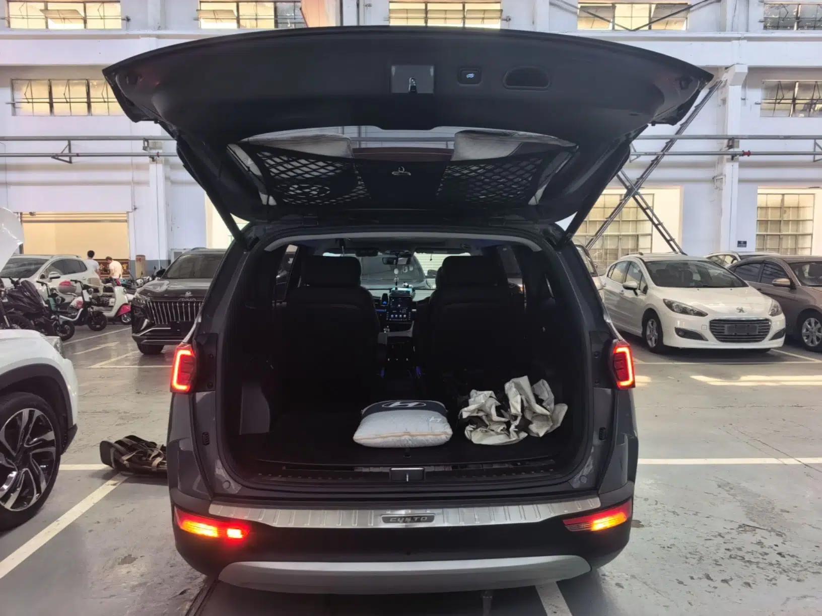 Hyundai Custo 2021 380TGDi Smart Luxury Premium LUX — миниатюра 22