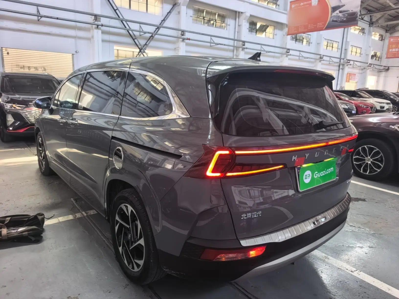 Hyundai Custo 2021 380TGDi Smart Luxury Premium LUX — миниатюра 4