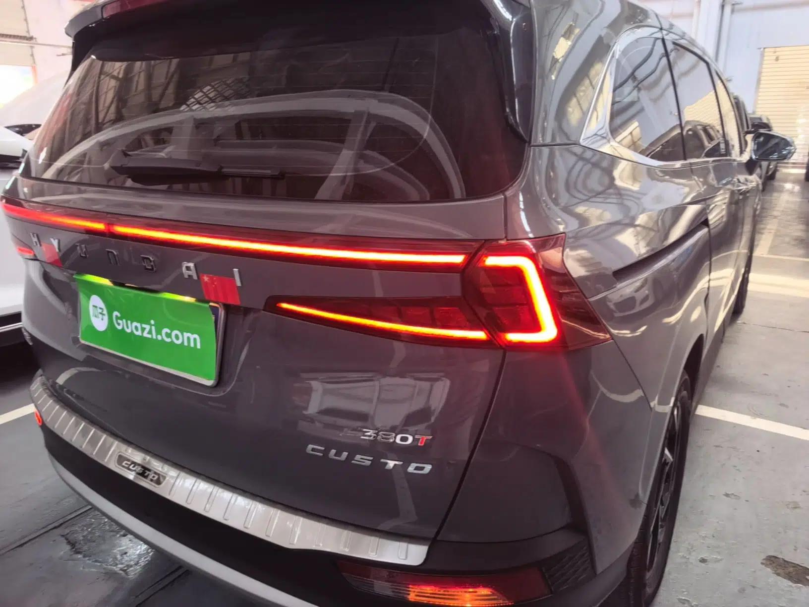 Hyundai Custo 2021 380TGDi Smart Luxury Premium LUX — миниатюра 9