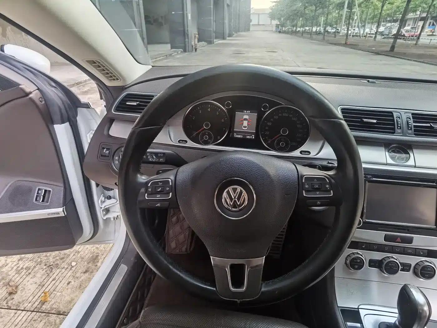 FAW-Volkswagen CC 2013 2.0TSI Supreme Edition — миниатюра 15